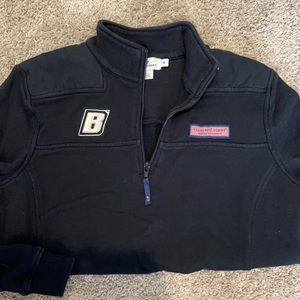 Vineyard vines Bryant university pullover